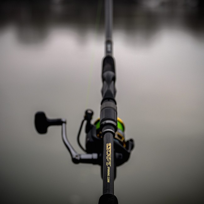 Escape Spinning 235MH 10-30g