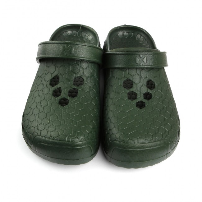Carpwalker Papucs 44-es