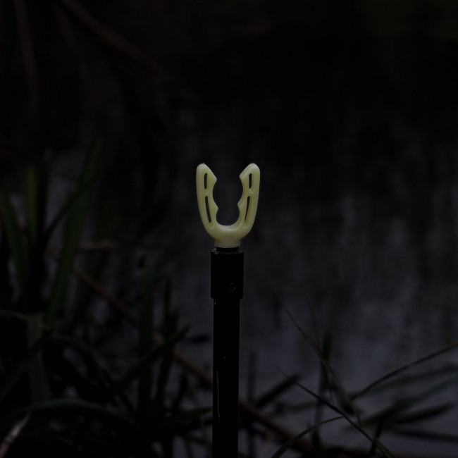 Fénytárolós bottartó fej