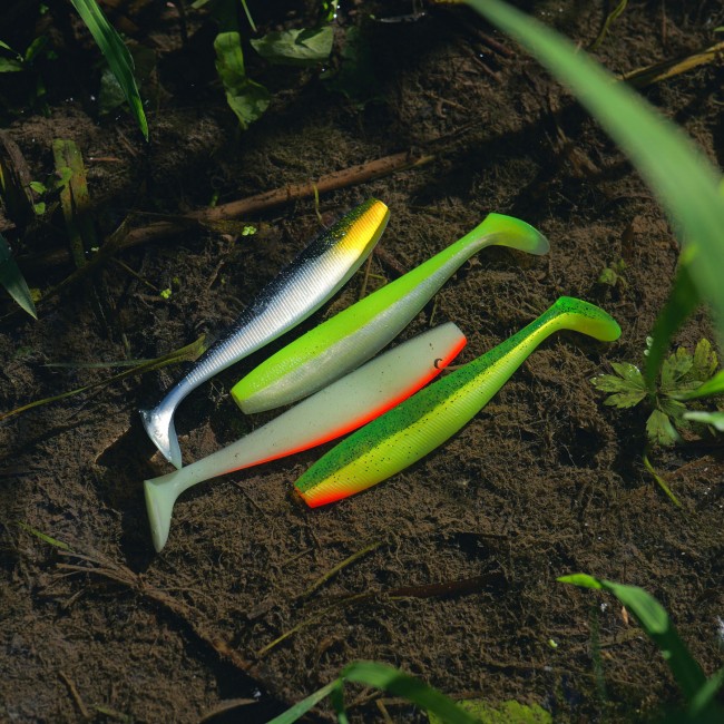 Flat Minnow shad 14cm 3db/cs (Flash Lemonade)